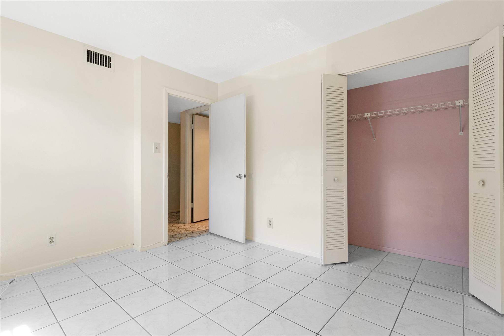 136 Cypress Road 313, Pompano Beach Unit: 313