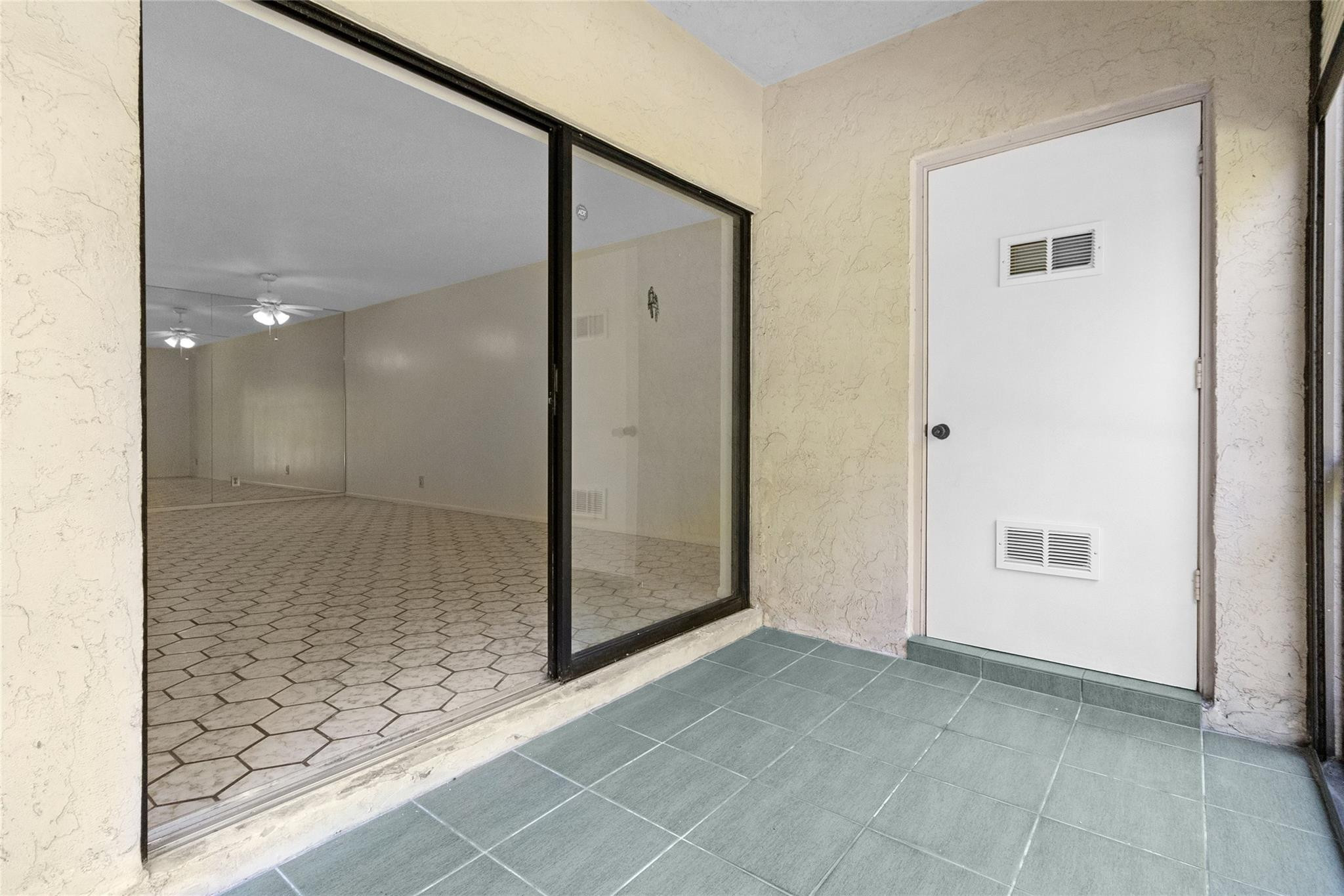 136 Cypress Road 313, Pompano Beach Unit: 313