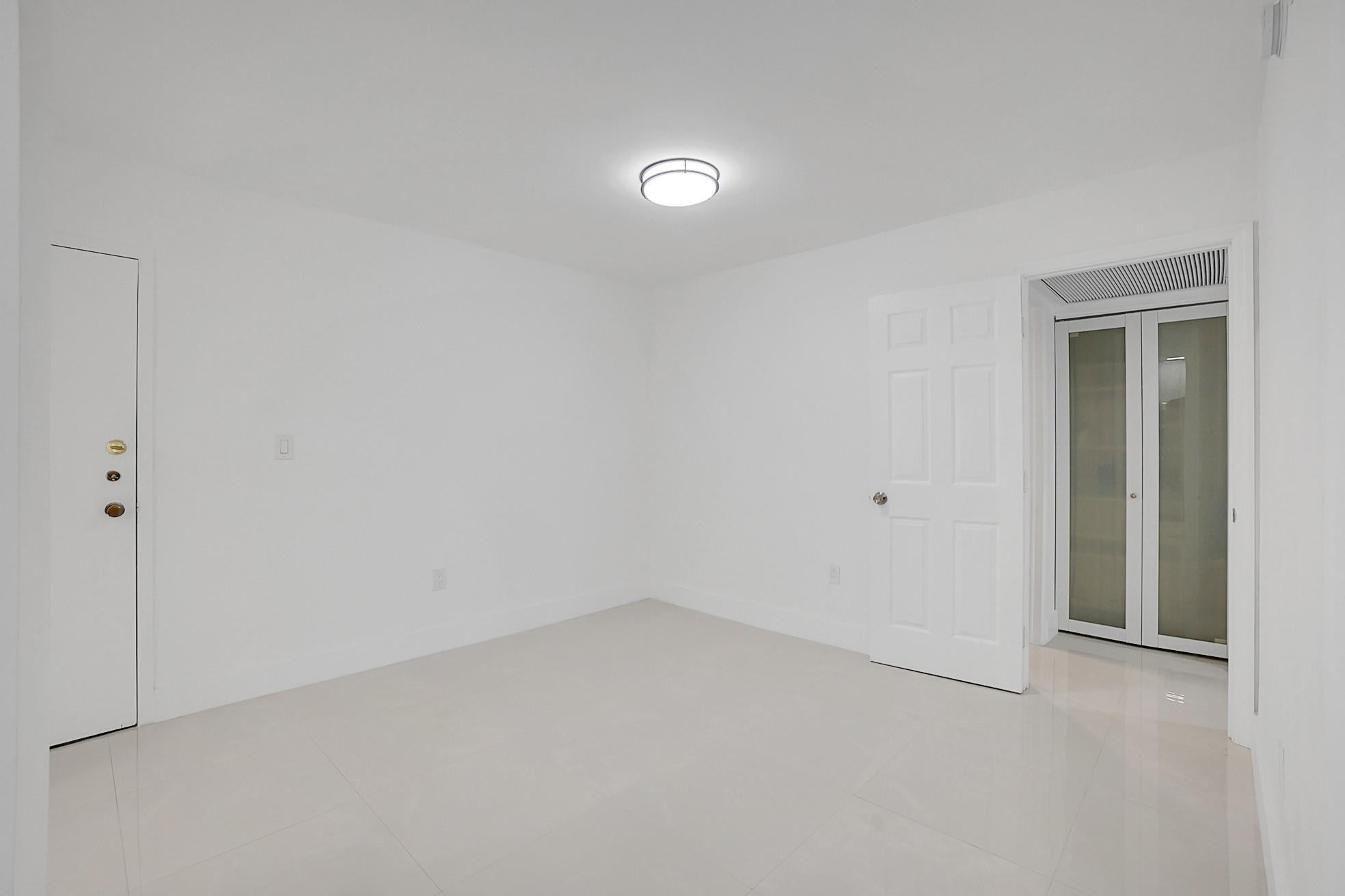 1681 NW 70th Avenue 310, Plantation Unit: 310