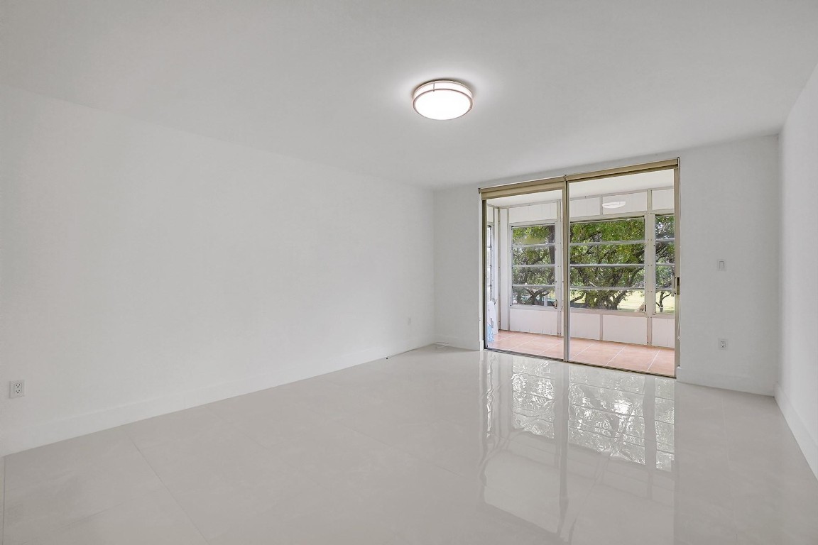 1681 NW 70th Avenue 310, Plantation Unit: 310