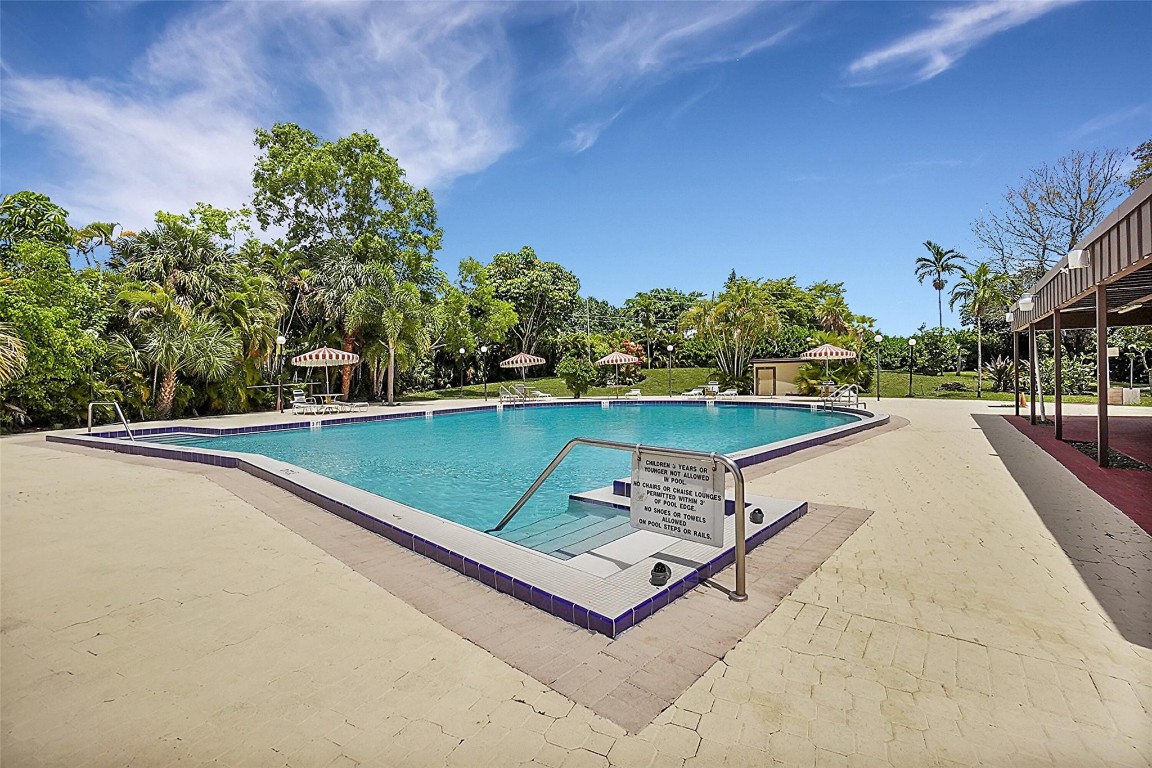 1681 NW 70th Avenue 310, Plantation Unit: 310