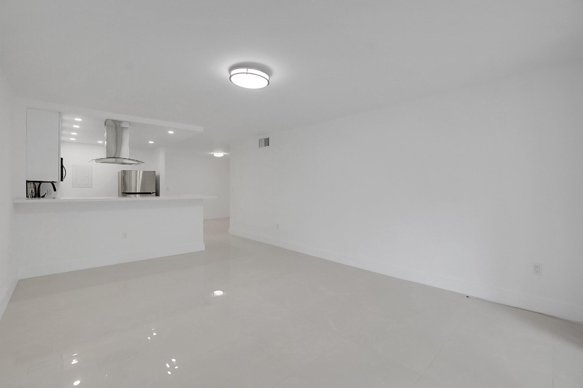 1681 NW 70th Avenue 310, Plantation Unit: 310