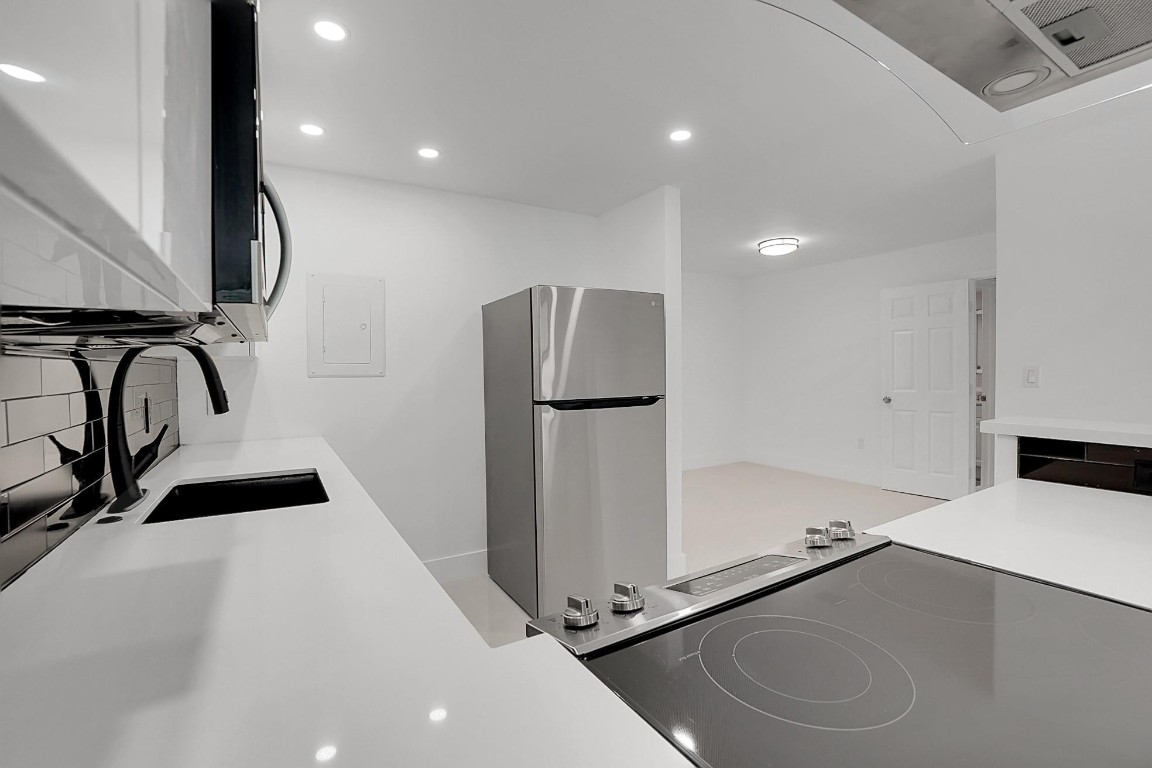 1681 NW 70th Avenue 310, Plantation Unit: 310