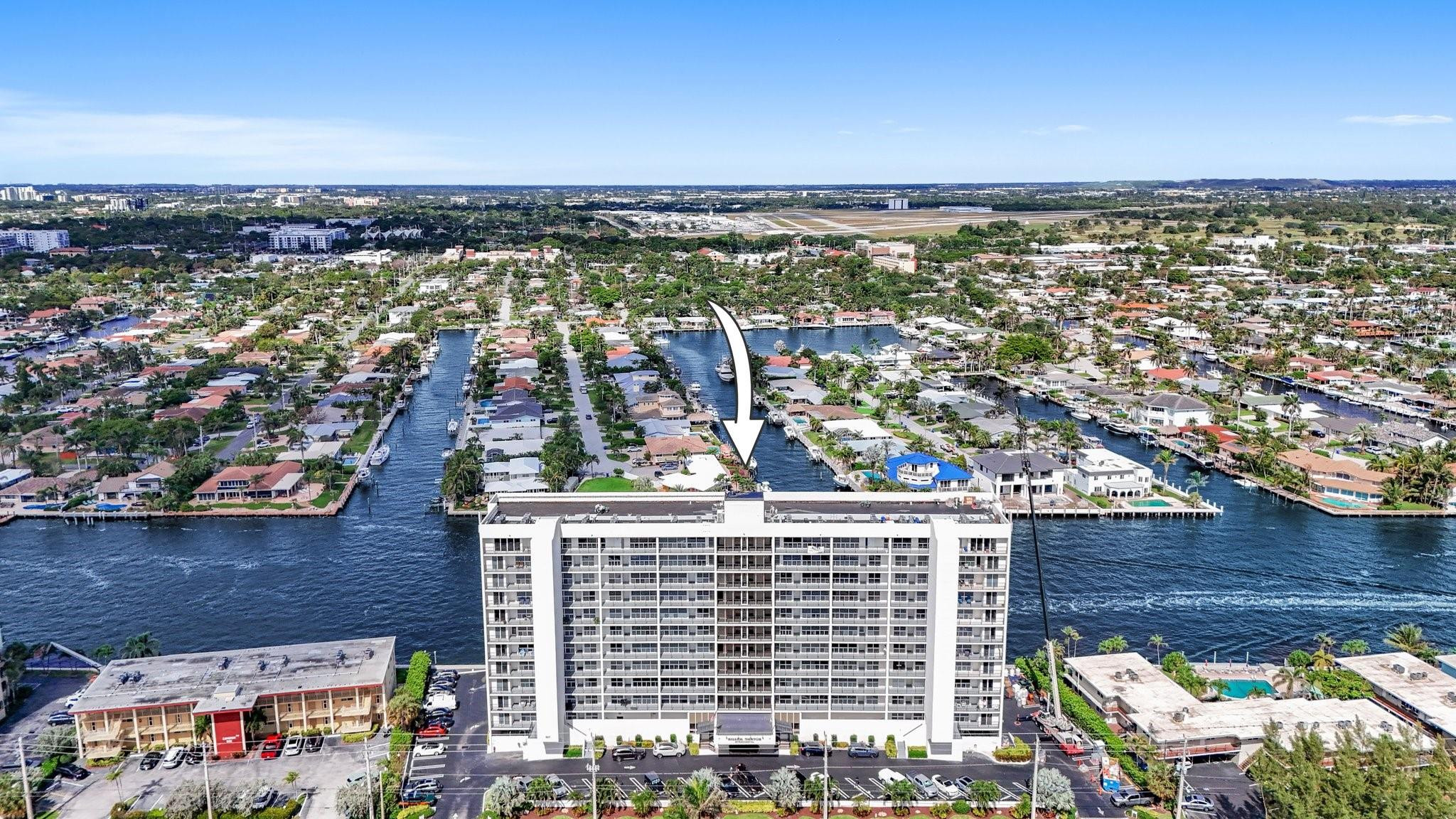 521 N Riverside Dr 601