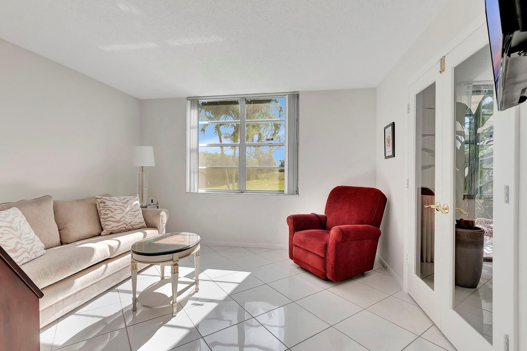 5340 NW 2nd Ave 120