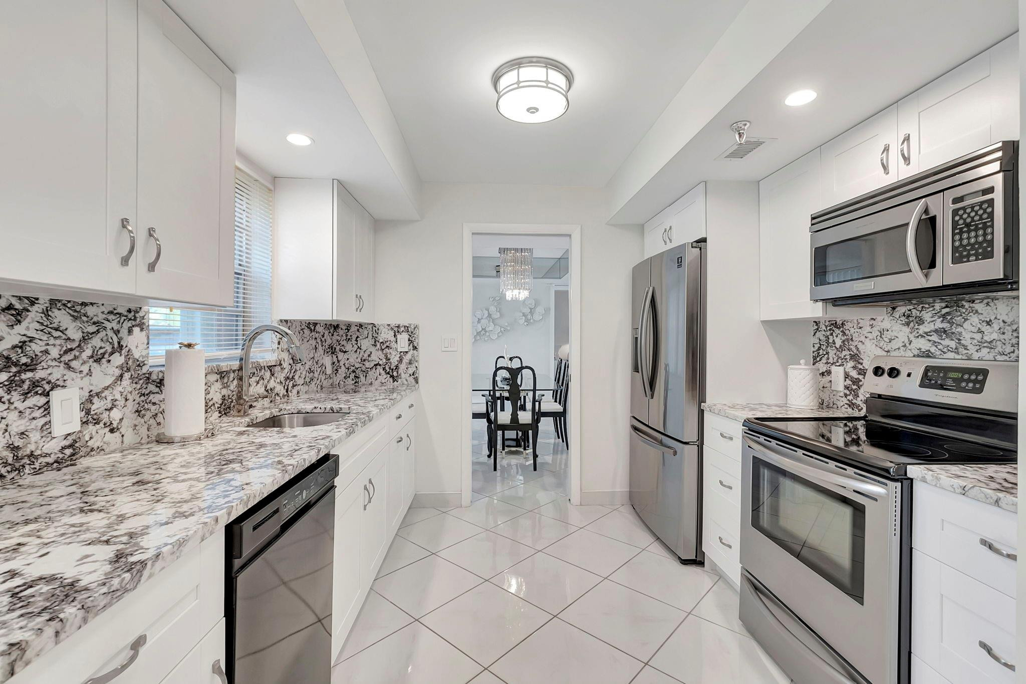 5340 NW 2nd Ave 120