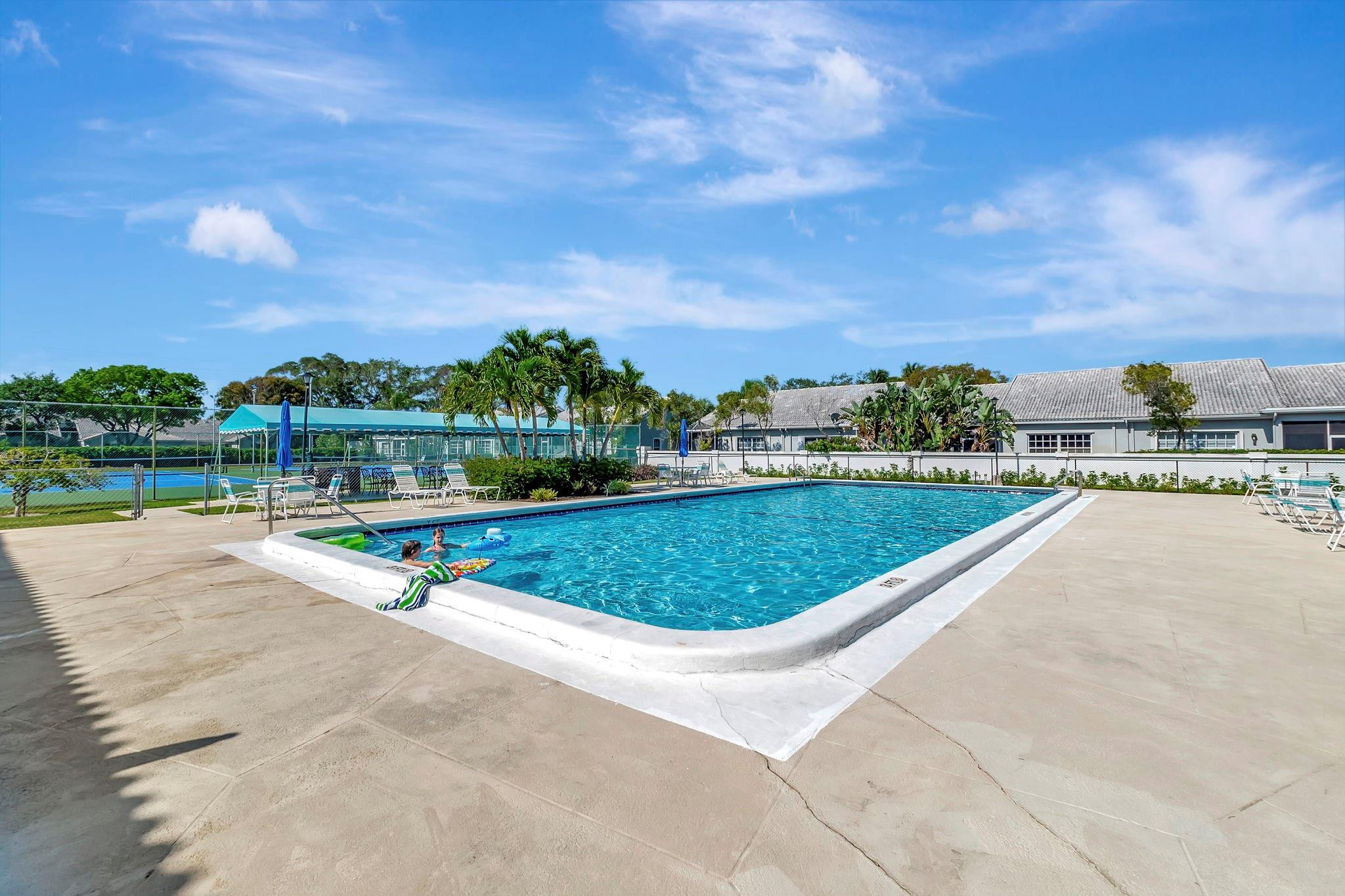 5340 NW 2nd Ave 120