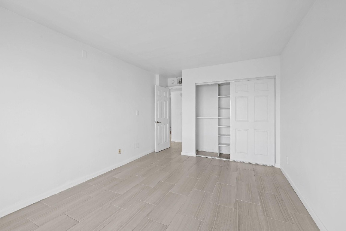 801 S Federal Highway 716