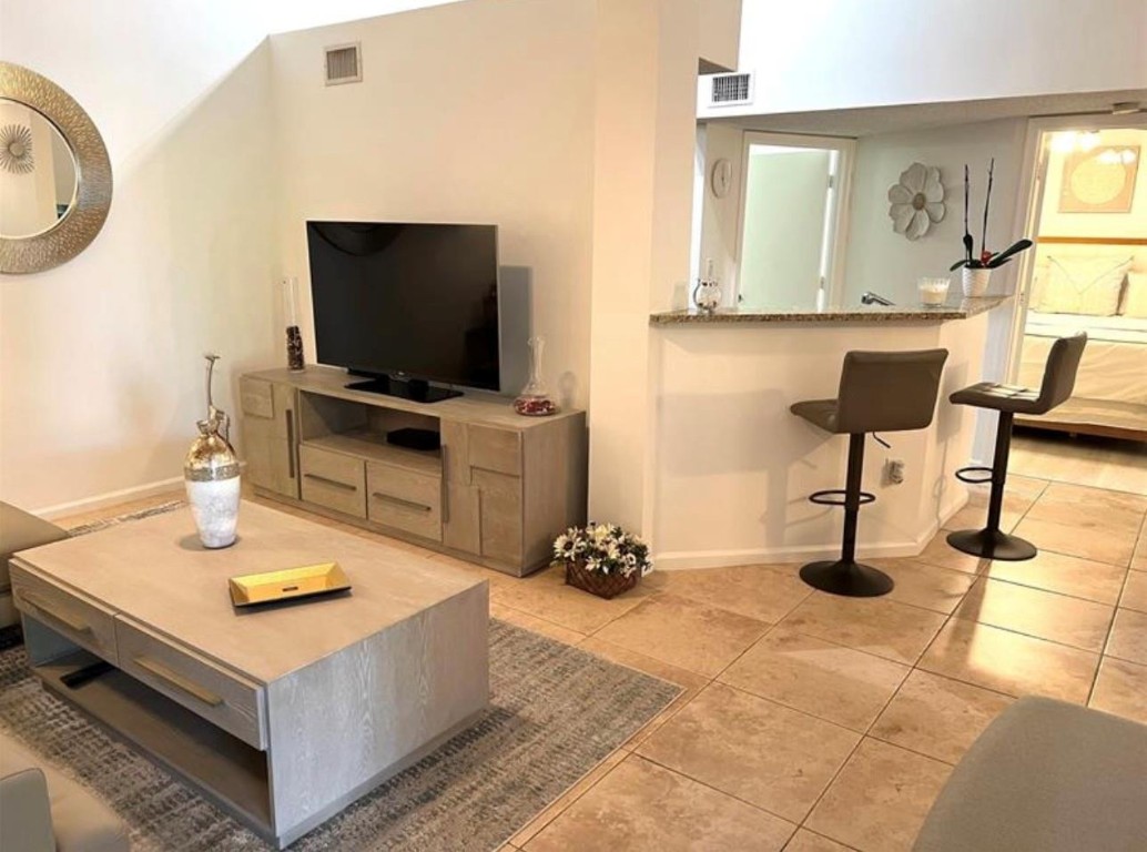 1125 Crystal Way F, Delray Beach Unit: F