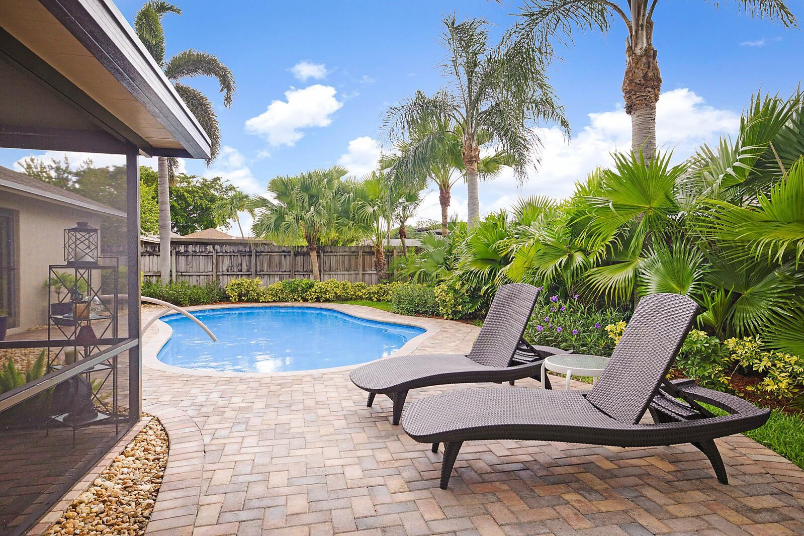 1761 NW 42nd St