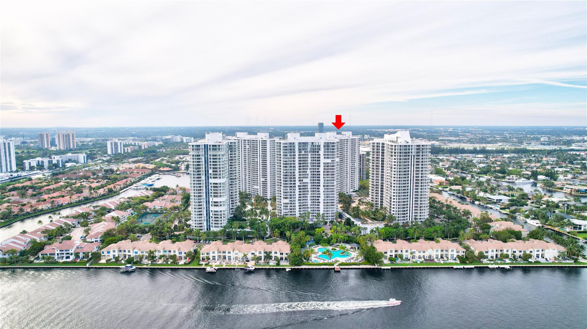 21205 Yacht Club Drive 505, Aventura Unit: 505