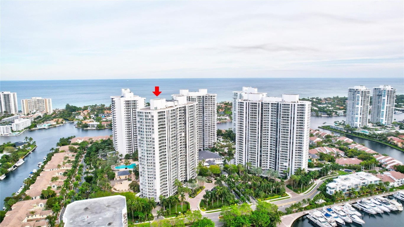 21205 Yacht Club Drive 505, Aventura Unit: 505