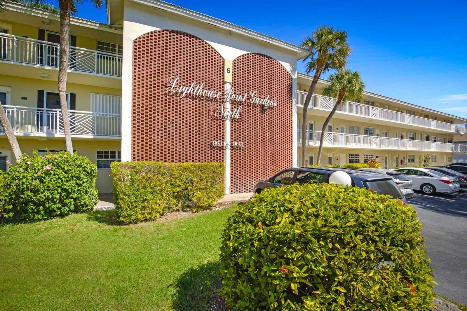 1951 NE 39th St 343