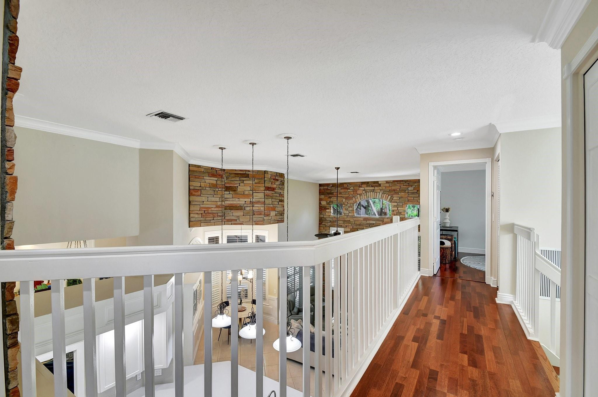 541 Cypress Crossing Crossing