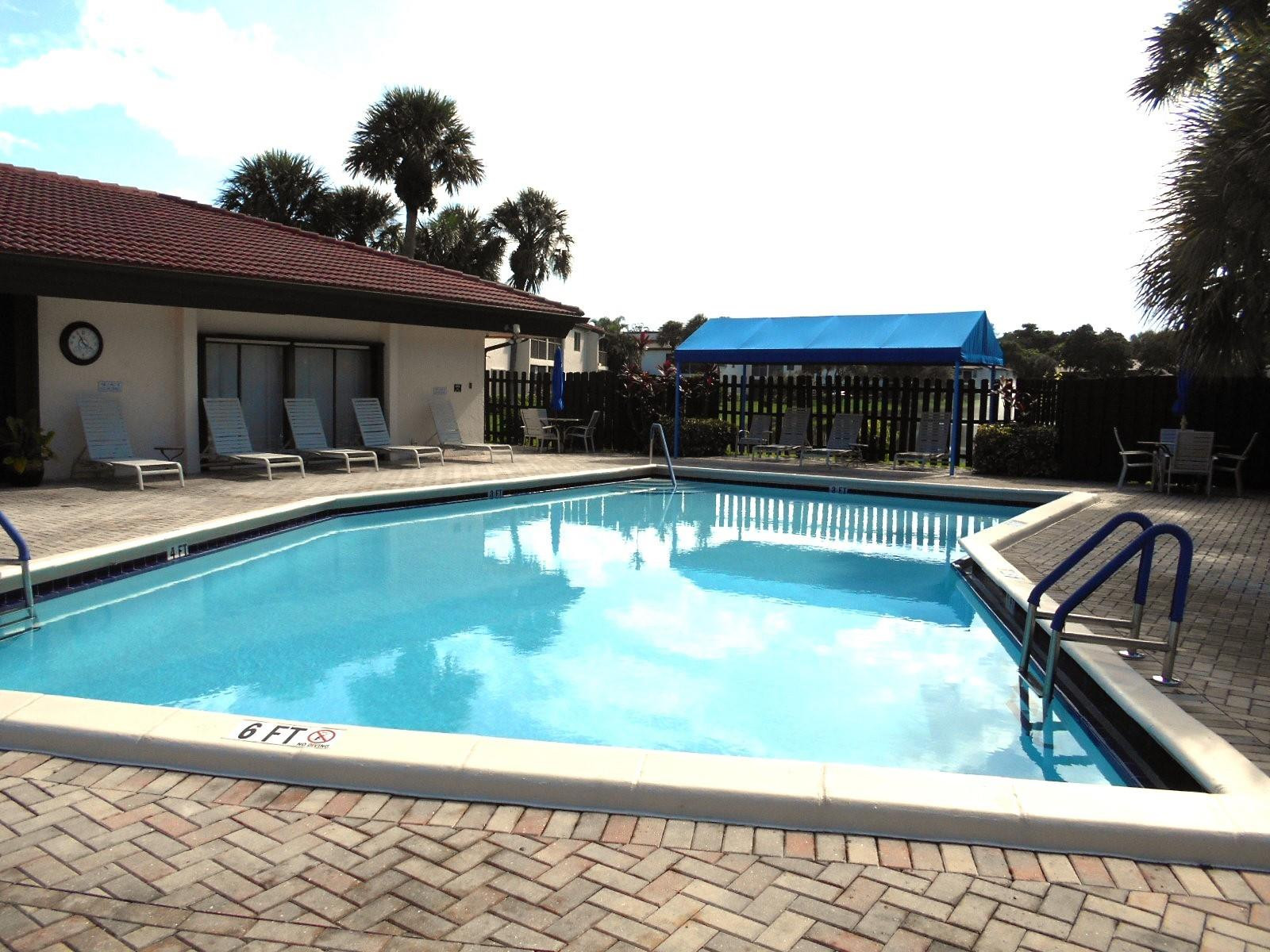 8008 Eastlake Dr 12-A
