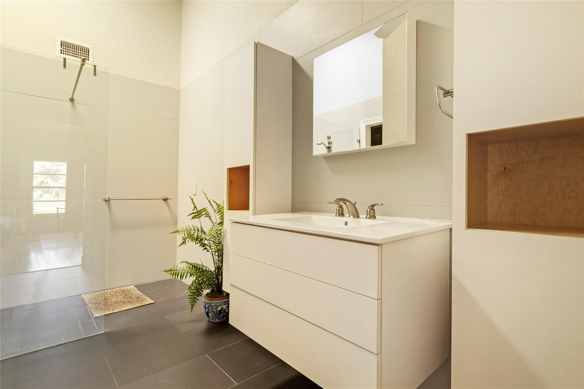 549 Deer Creek Emerald Way 547, Deerfield Beach Unit: 547