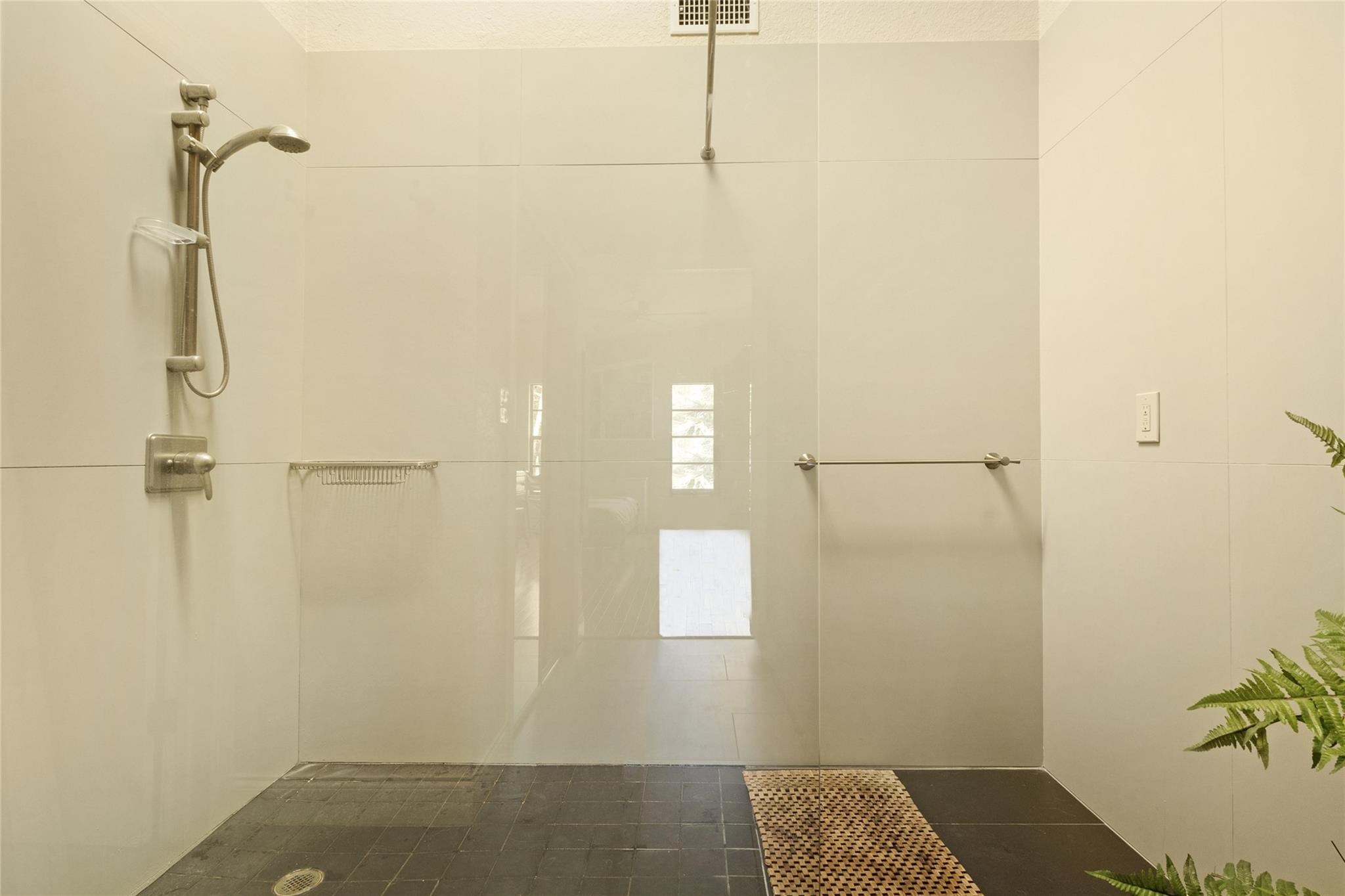 549 Deer Creek Emerald Way 547, Deerfield Beach Unit: 547