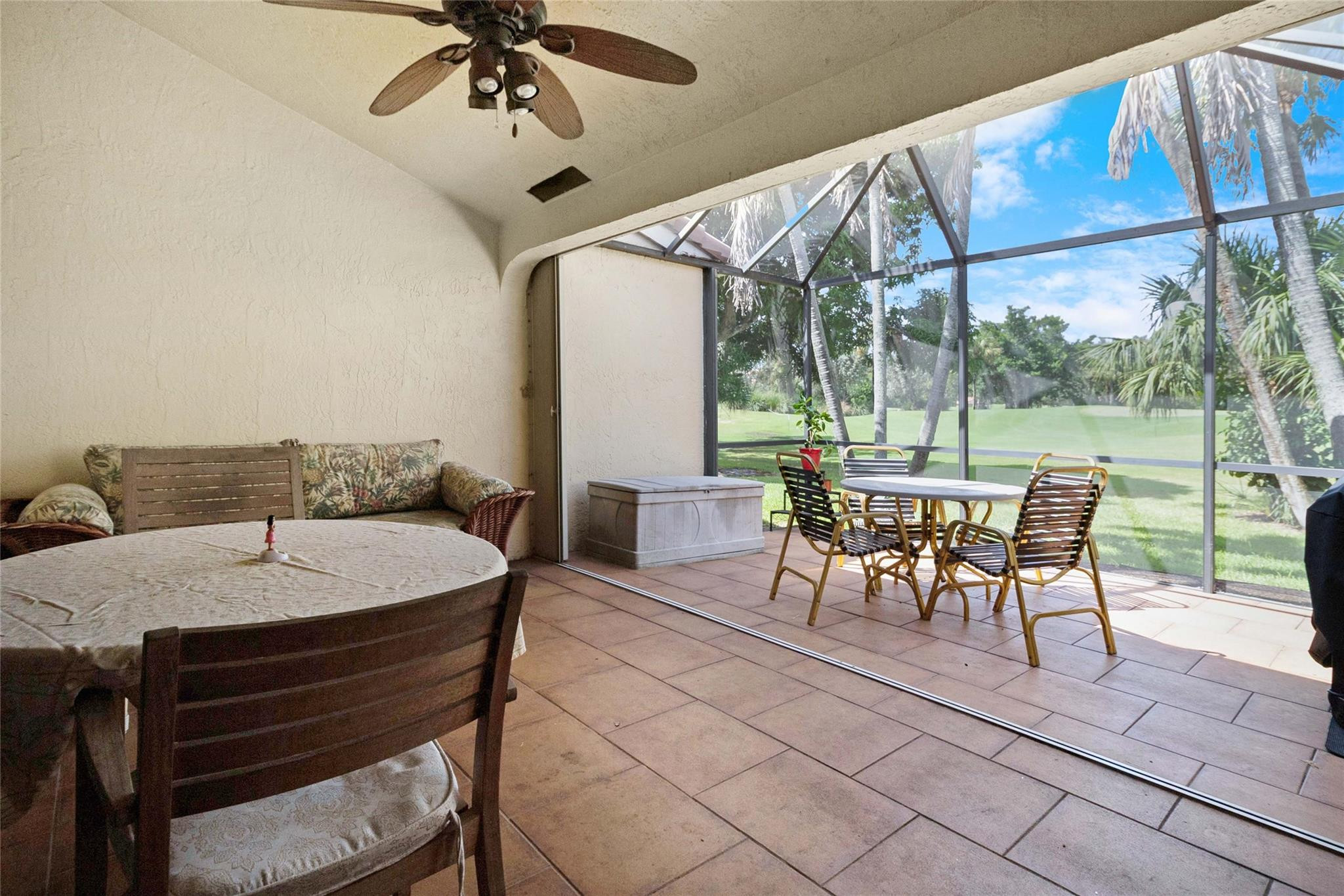 549 Deer Creek Emerald Way 547, Deerfield Beach Unit: 547