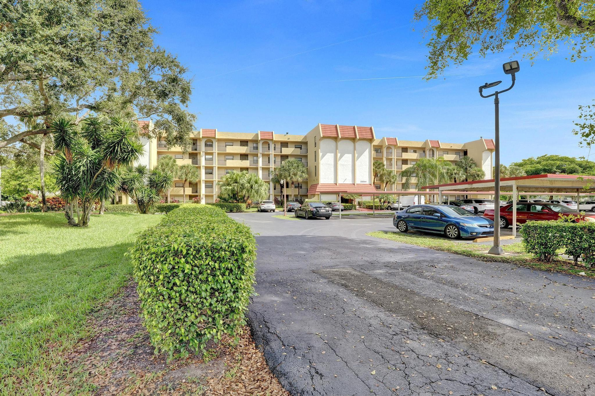 23344 S Carolwood Ln 6403