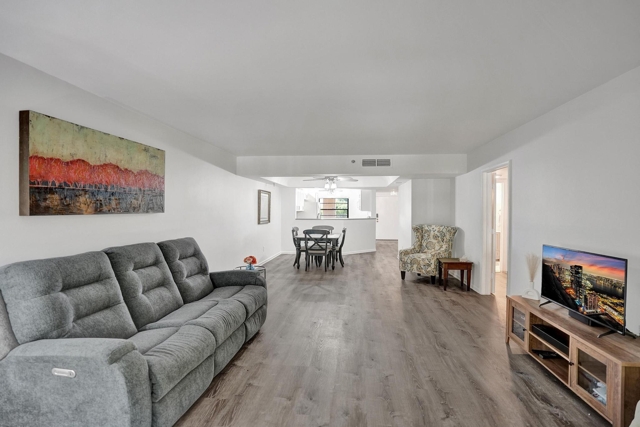23344 S Carolwood Ln 6403