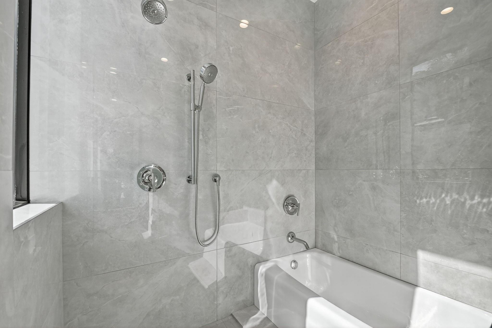 204 Osceola Park Lane 1