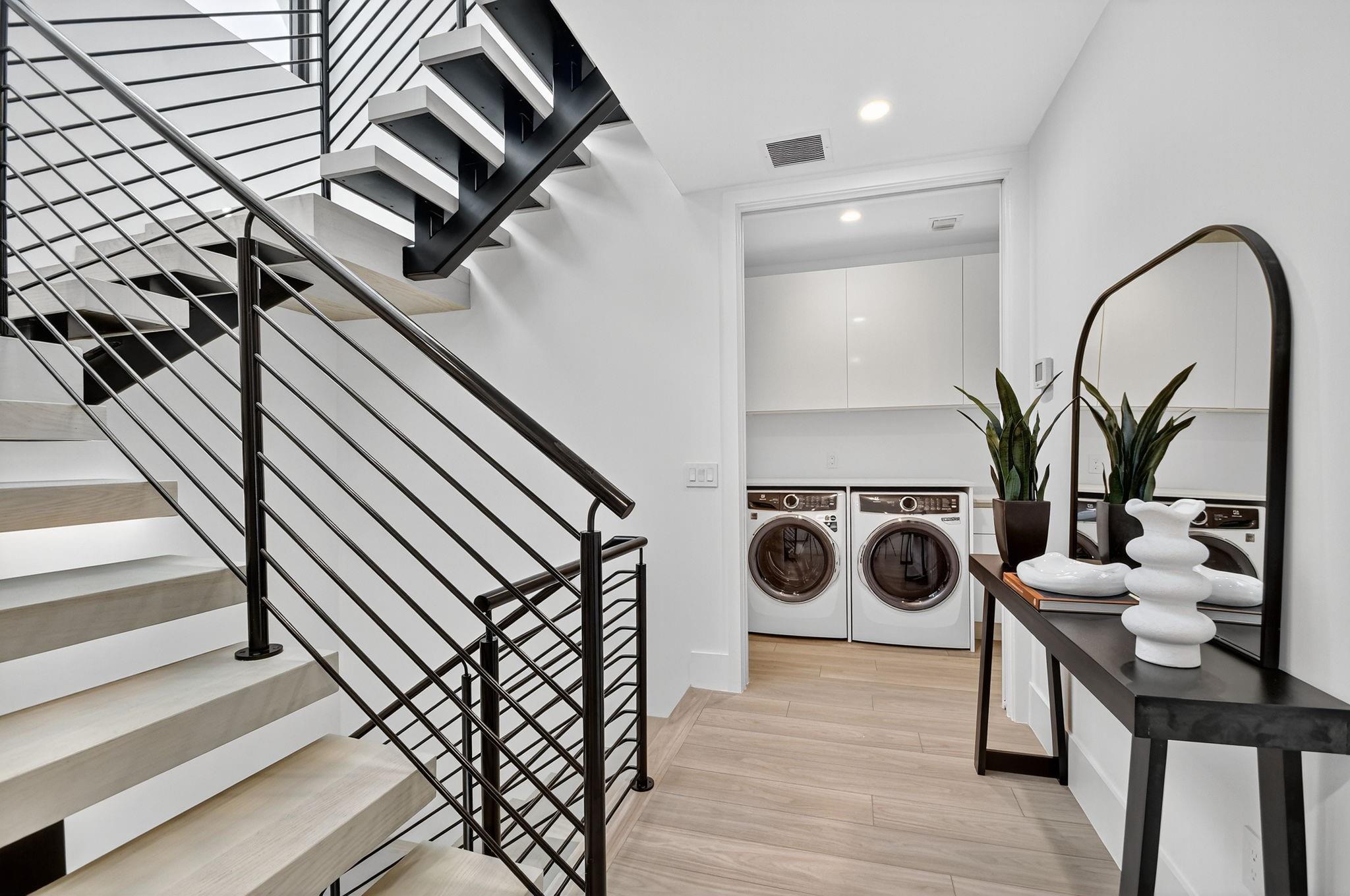 204 Osceola Park Lane 1