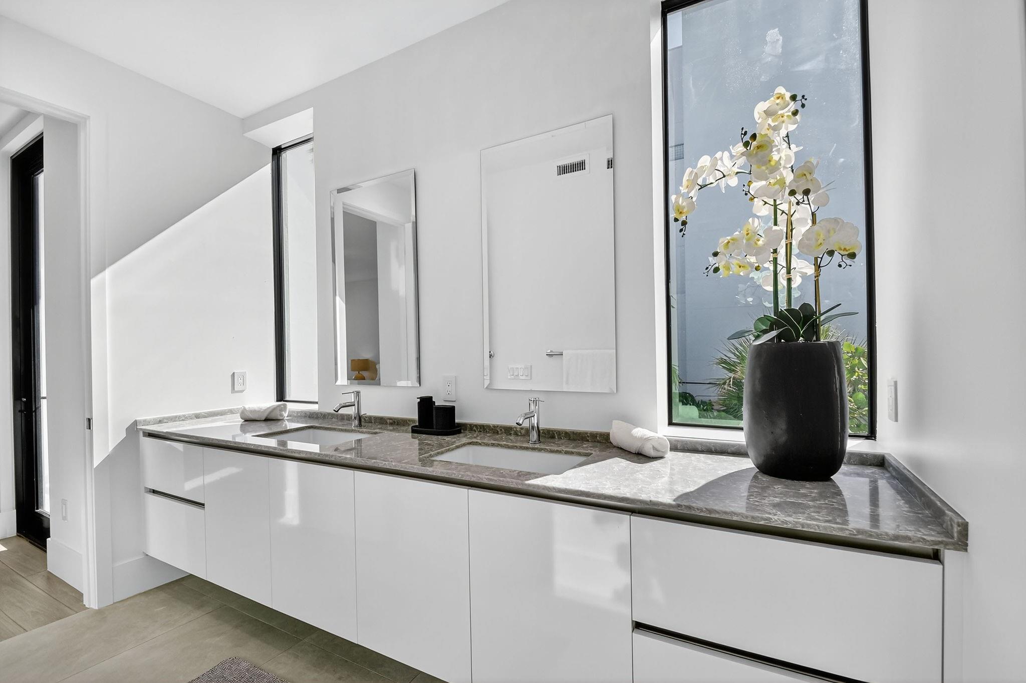 204 Osceola Park Lane 1