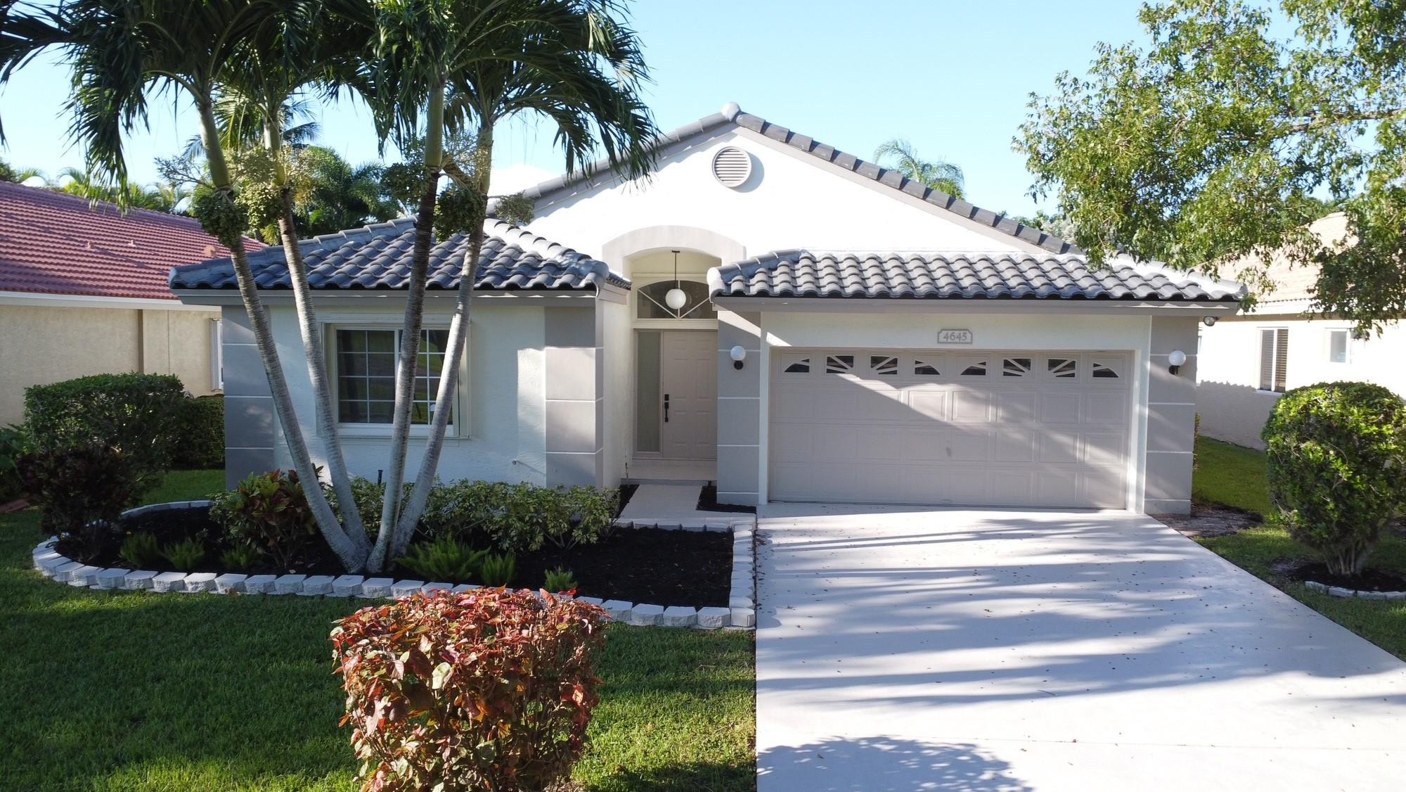 4645 NW 7th St