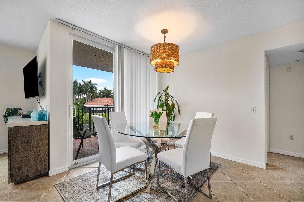 316 Villa Cir 316