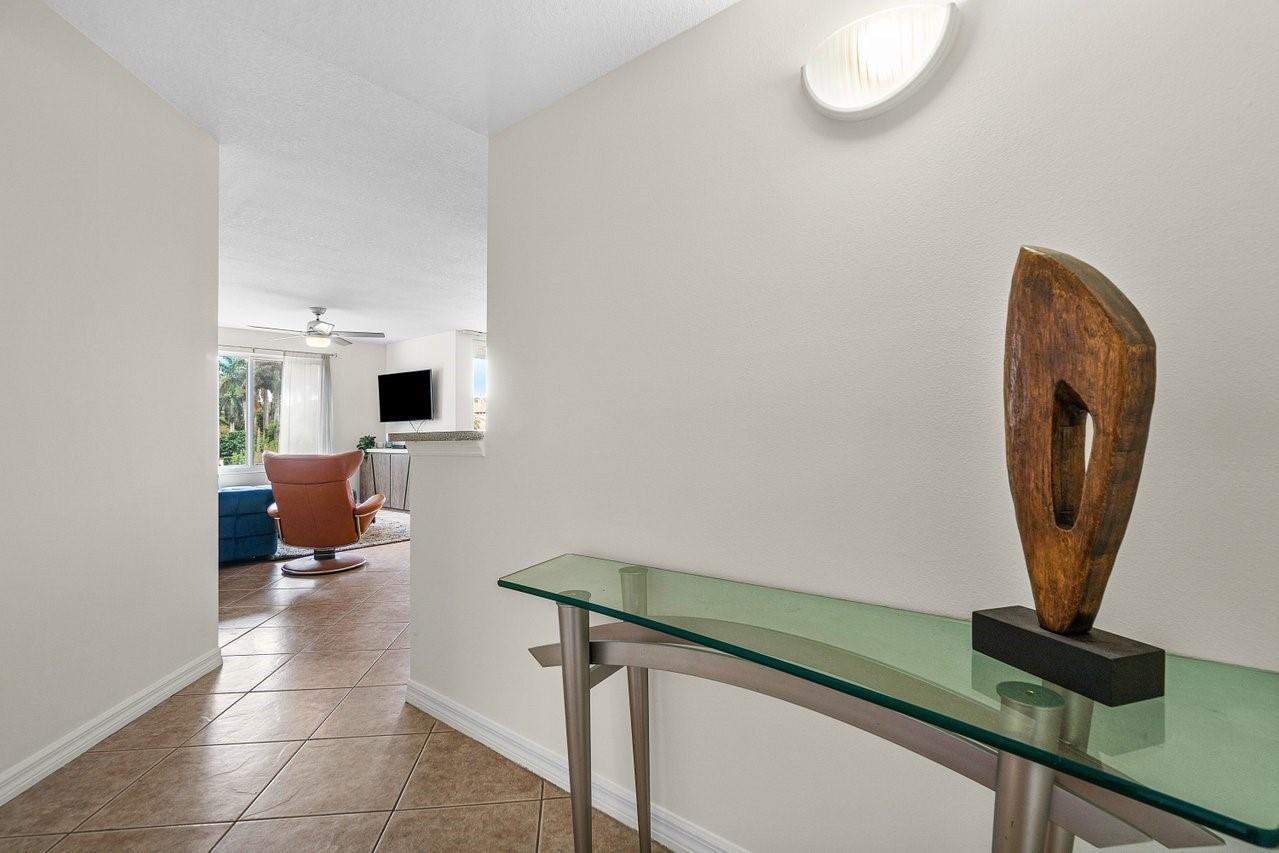 316 Villa Cir 316