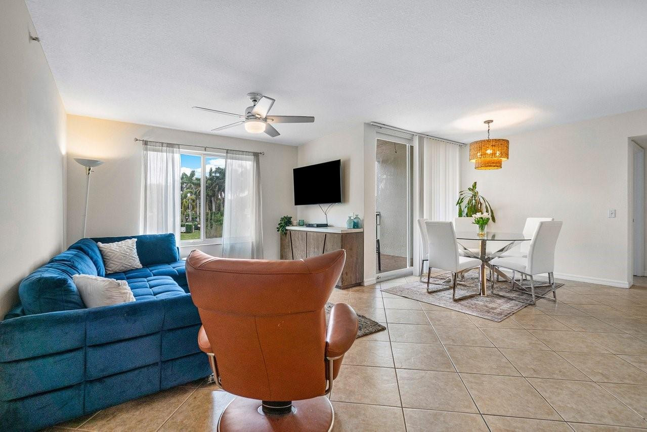 316 Villa Cir 316
