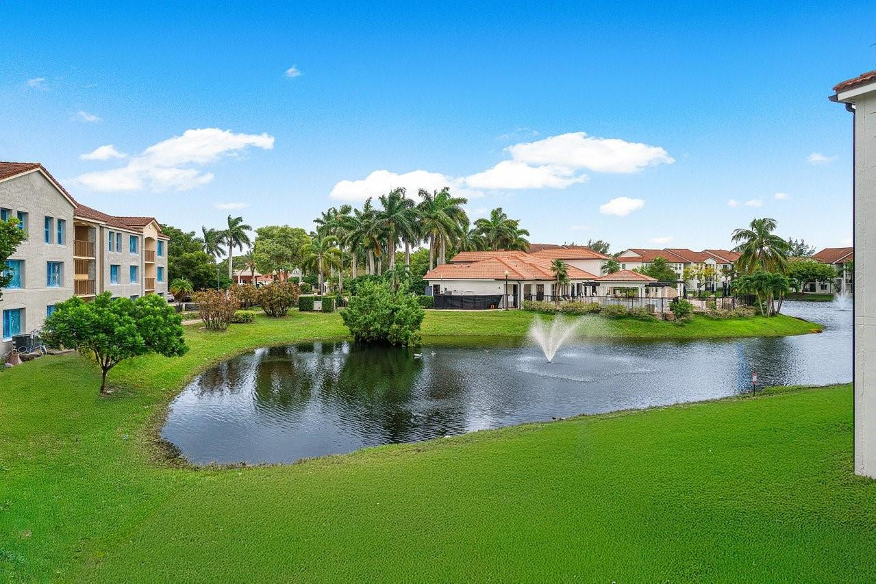 316 Villa Cir 316