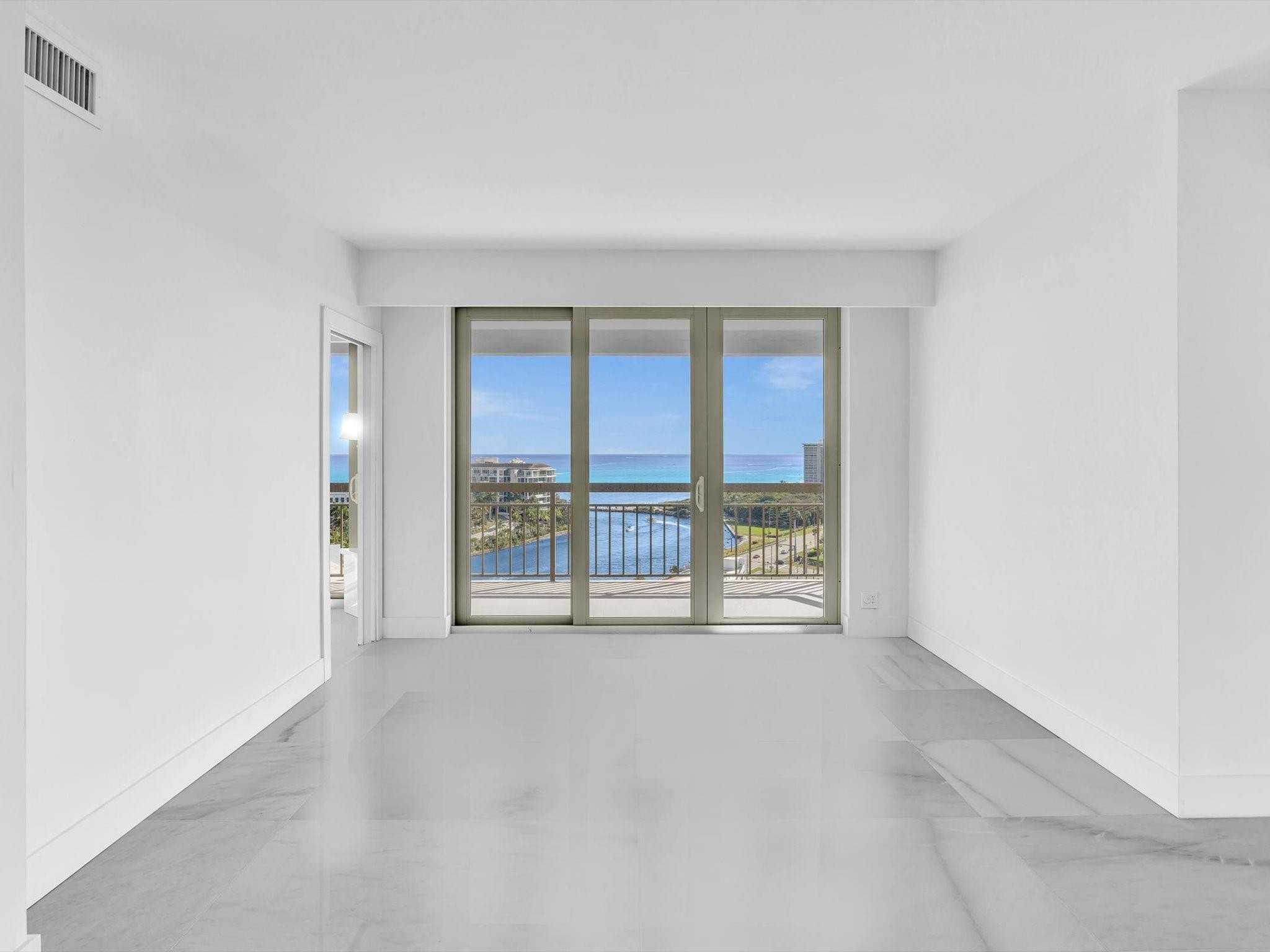 901 E Camino Real PH-1D, Boca Raton Unit: PH-1D