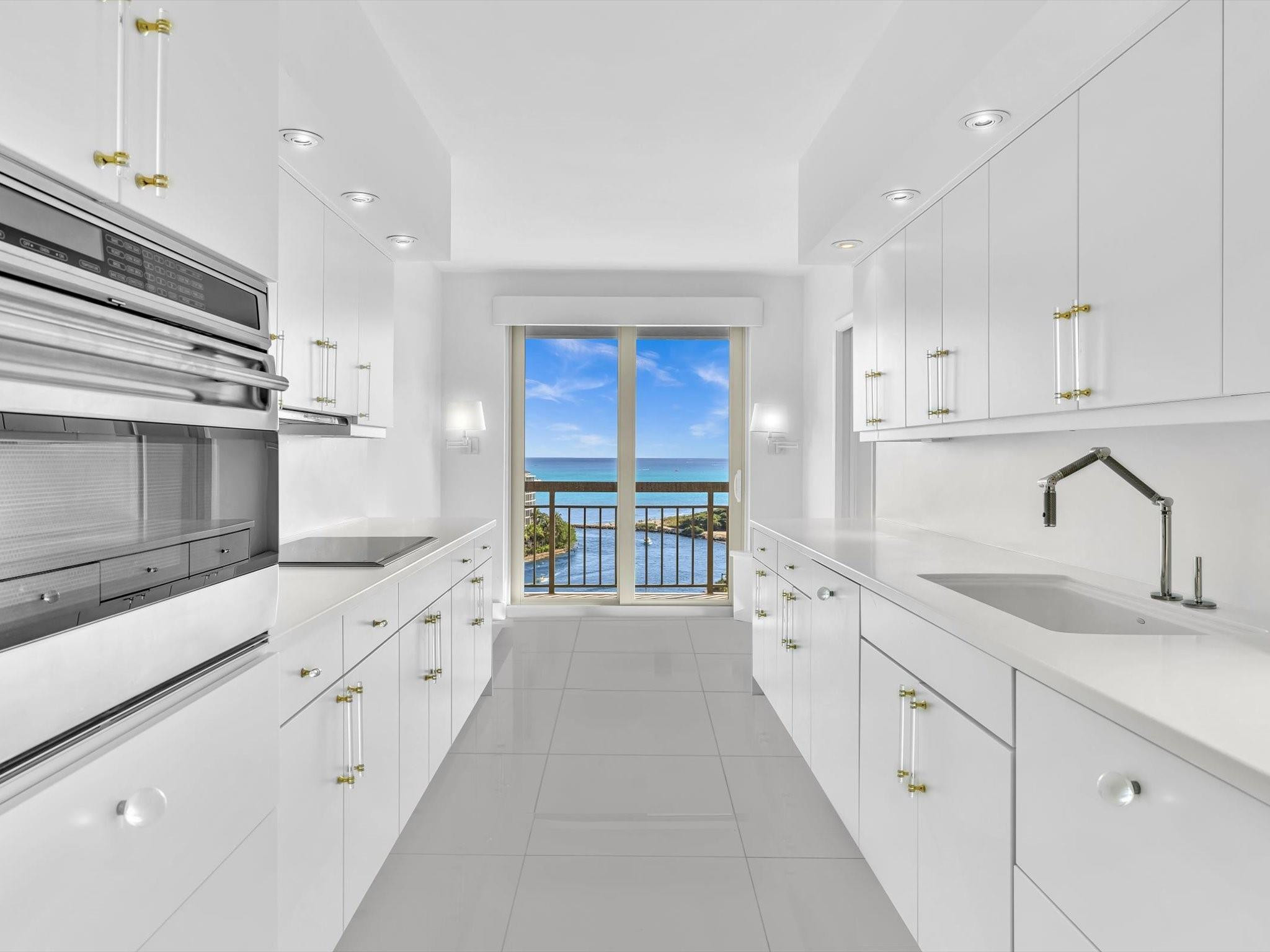 901 E Camino Real PH-1D, Boca Raton Unit: PH-1D