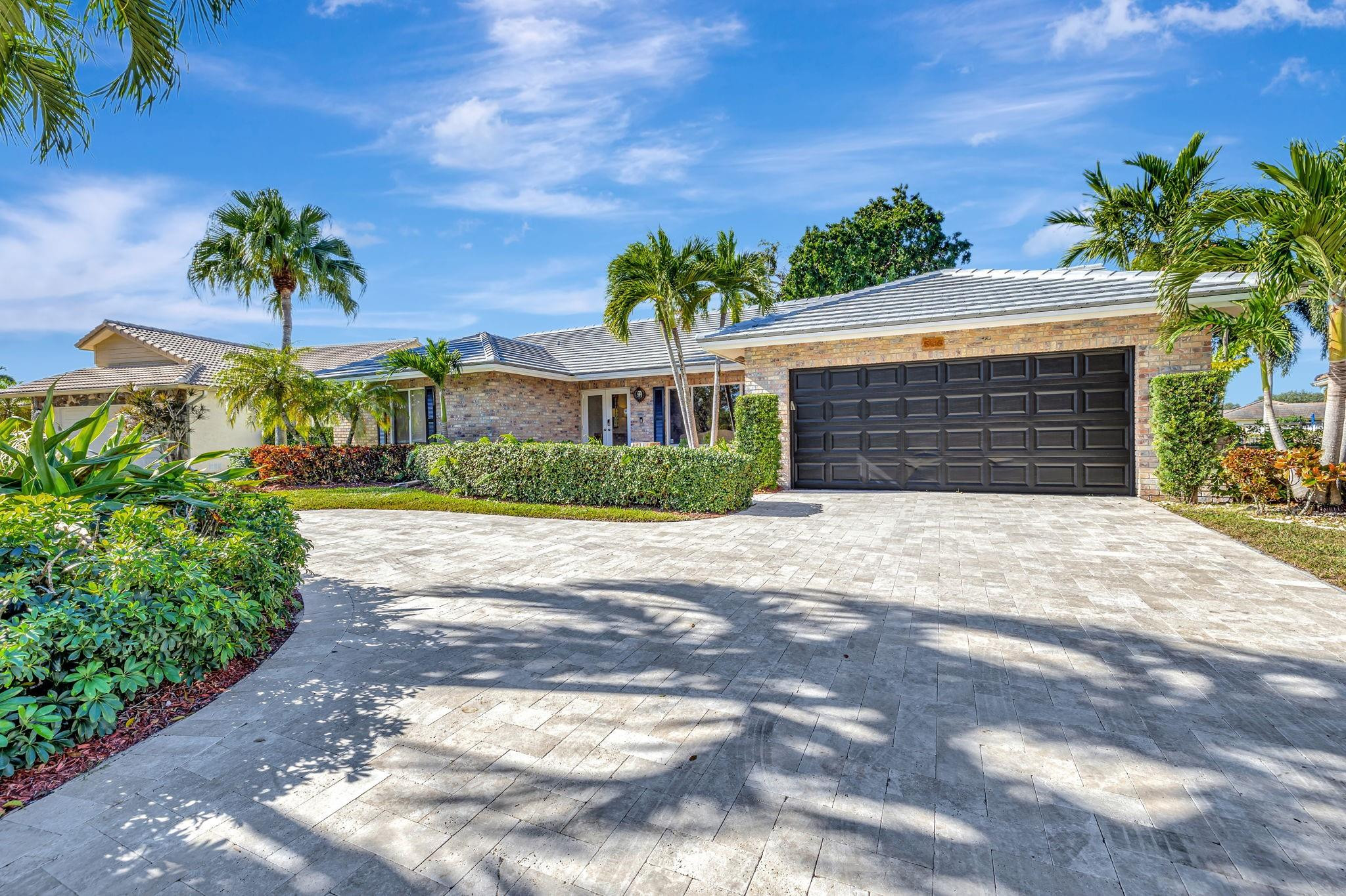596 NW 111th Way