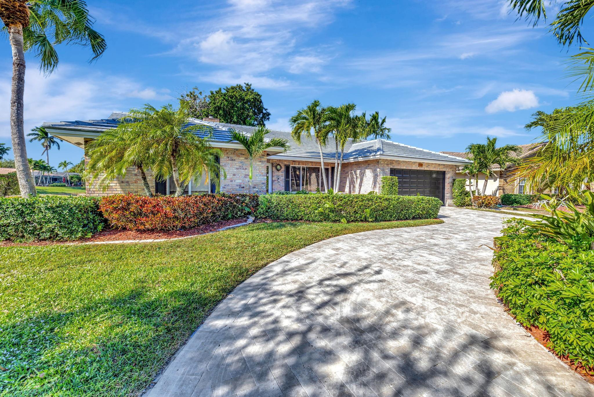596 NW 111th Way