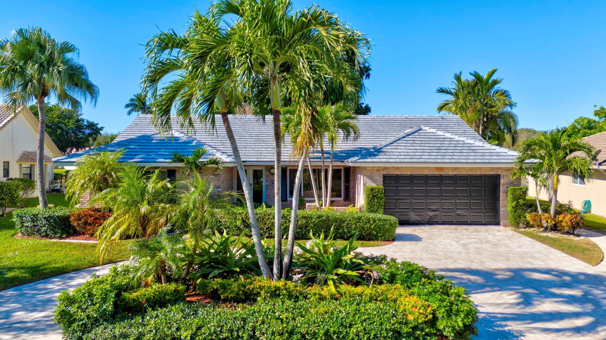 596 NW 111th Way