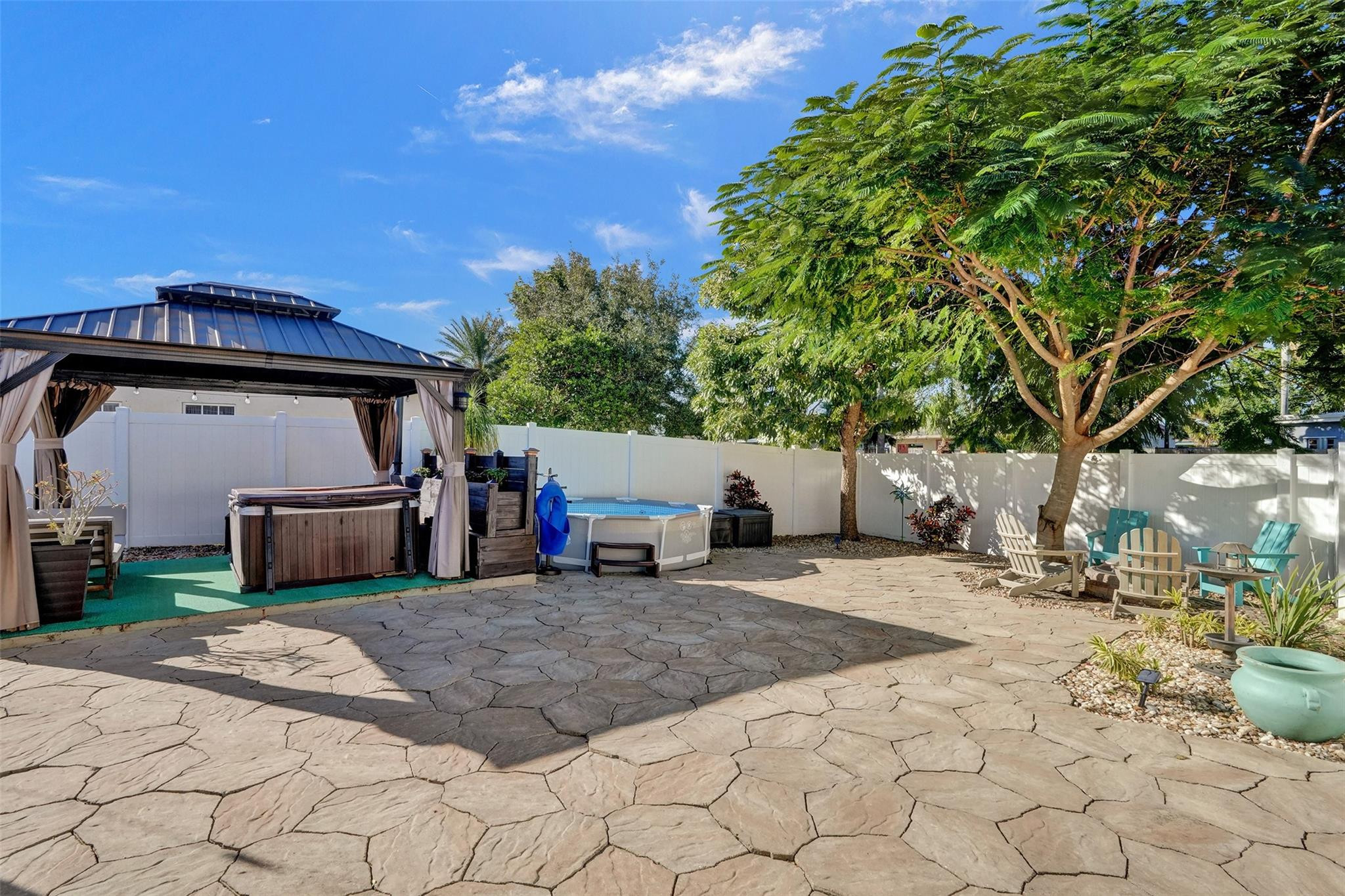 6140 NW 19th Ct