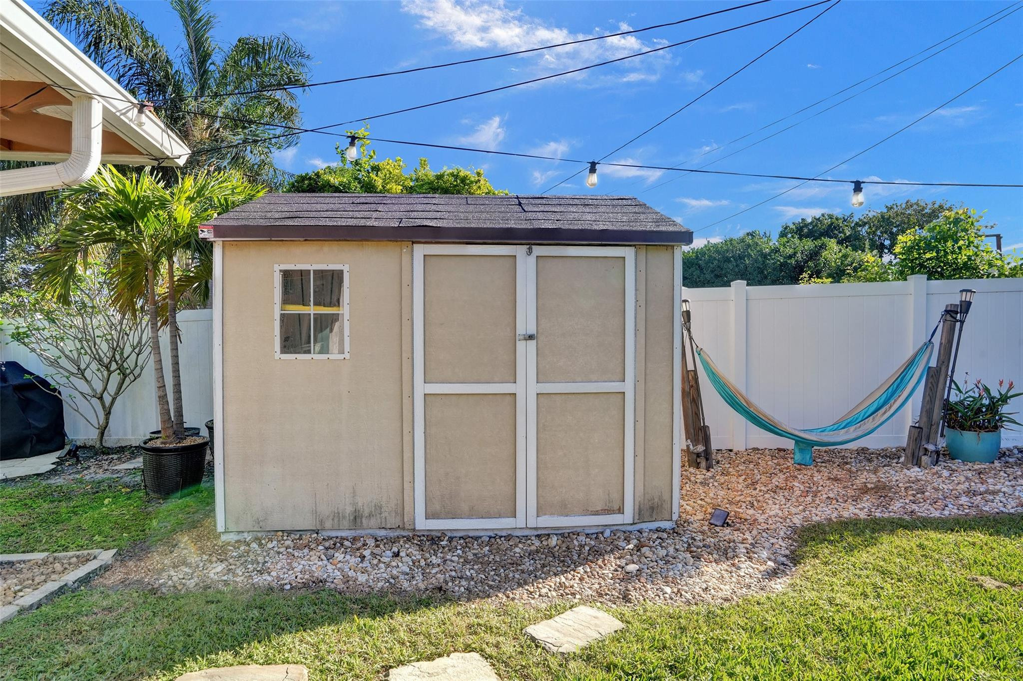 6140 NW 19th Ct
