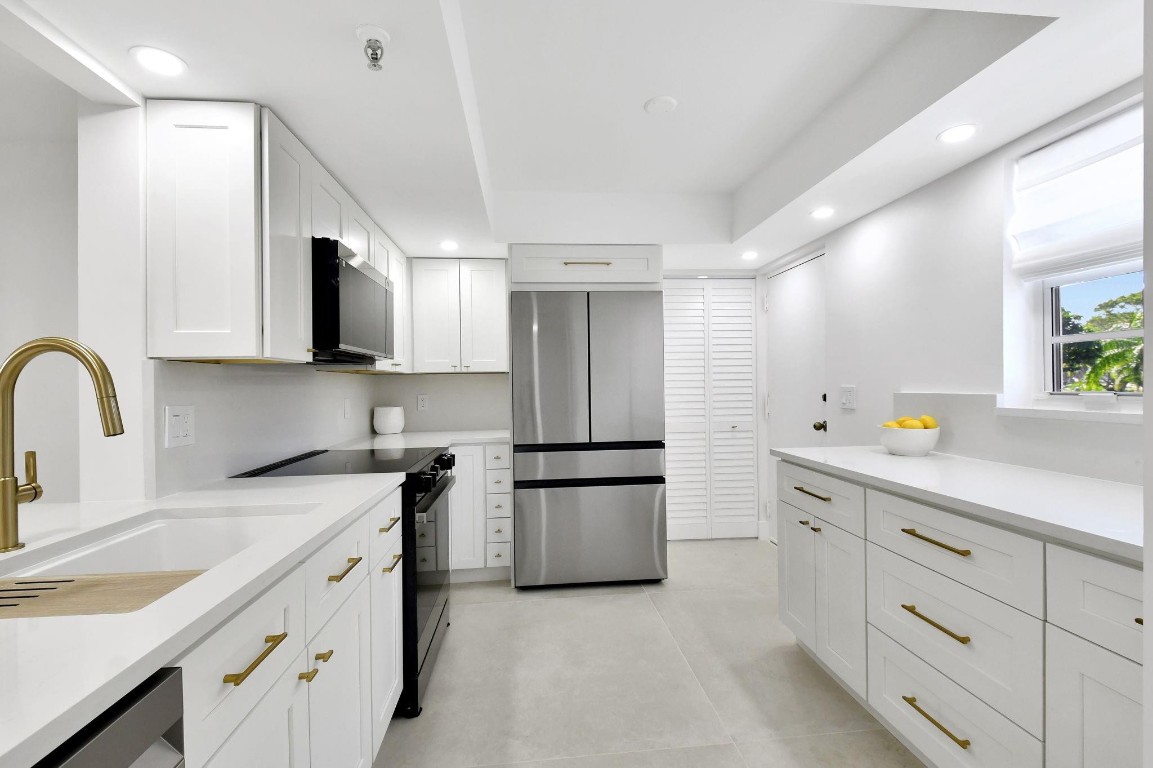 6500 NW 2nd Ave 2130