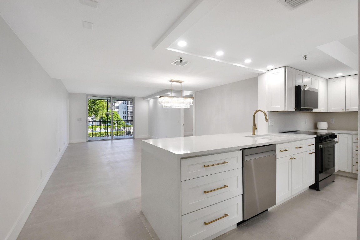 6500 NW 2nd Ave 2130