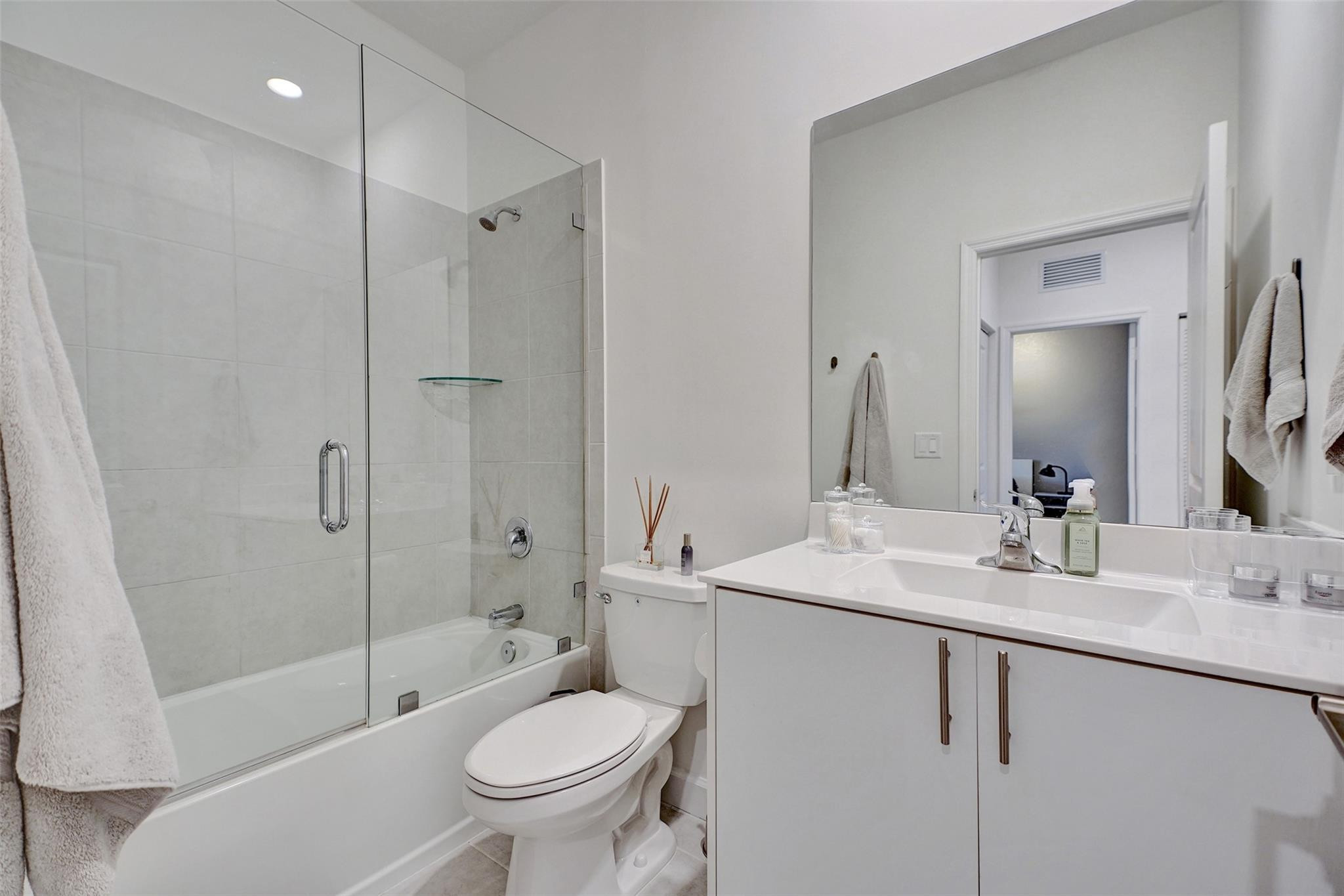 20313 NW 4th Ct 20313