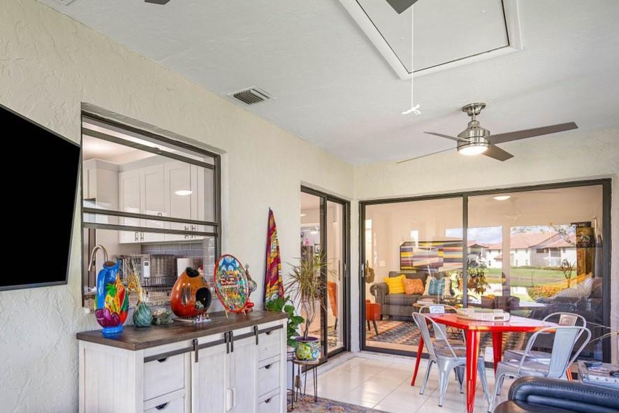 5526 Parkwalk Circle