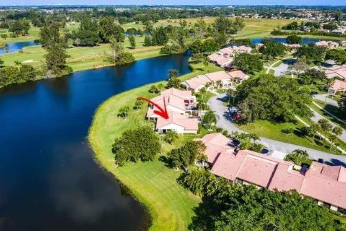 5526 Parkwalk Circle