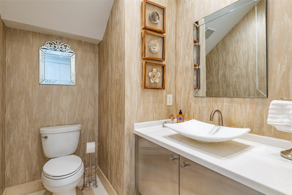 17586 Middlebrook Way