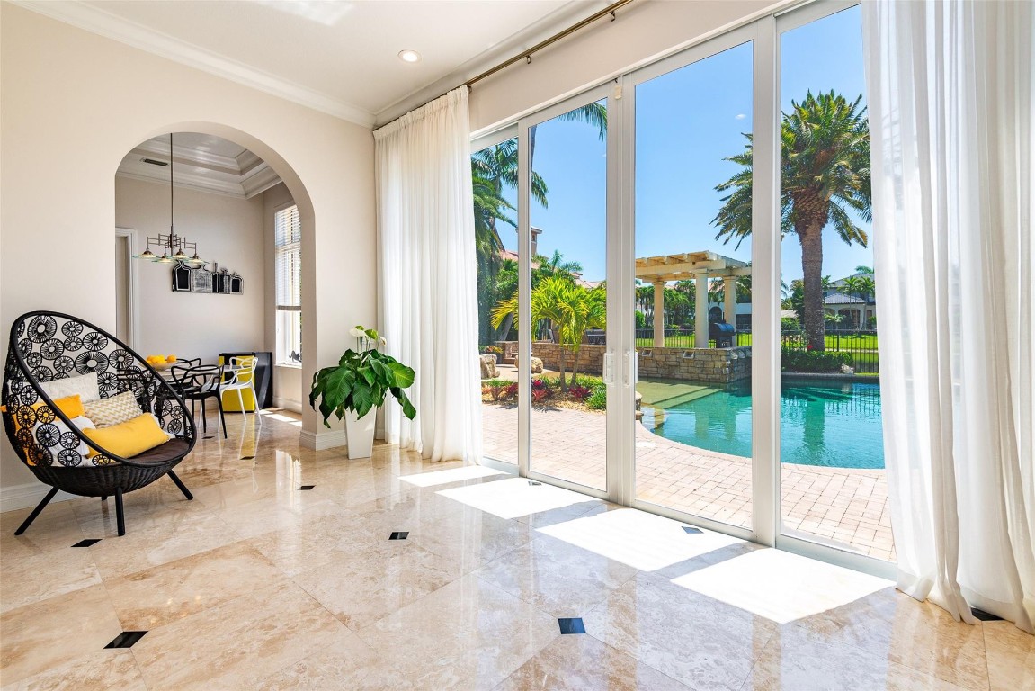 17586 Middlebrook Way