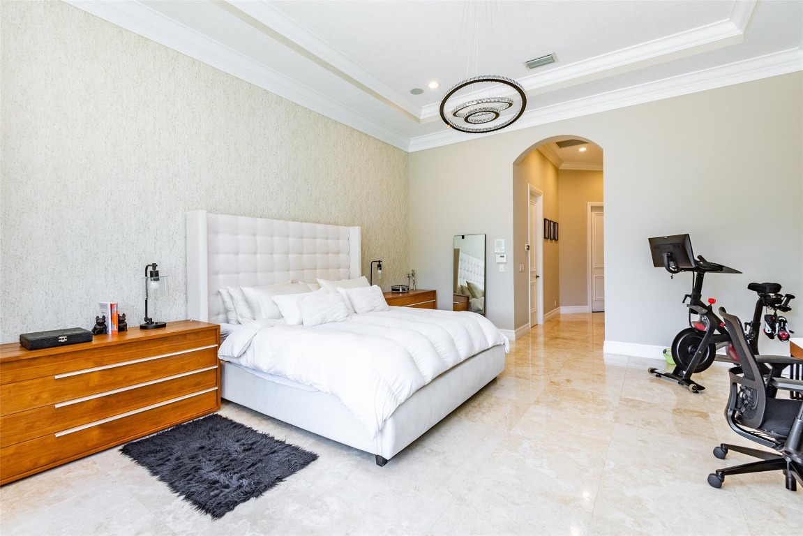 17586 Middlebrook Way