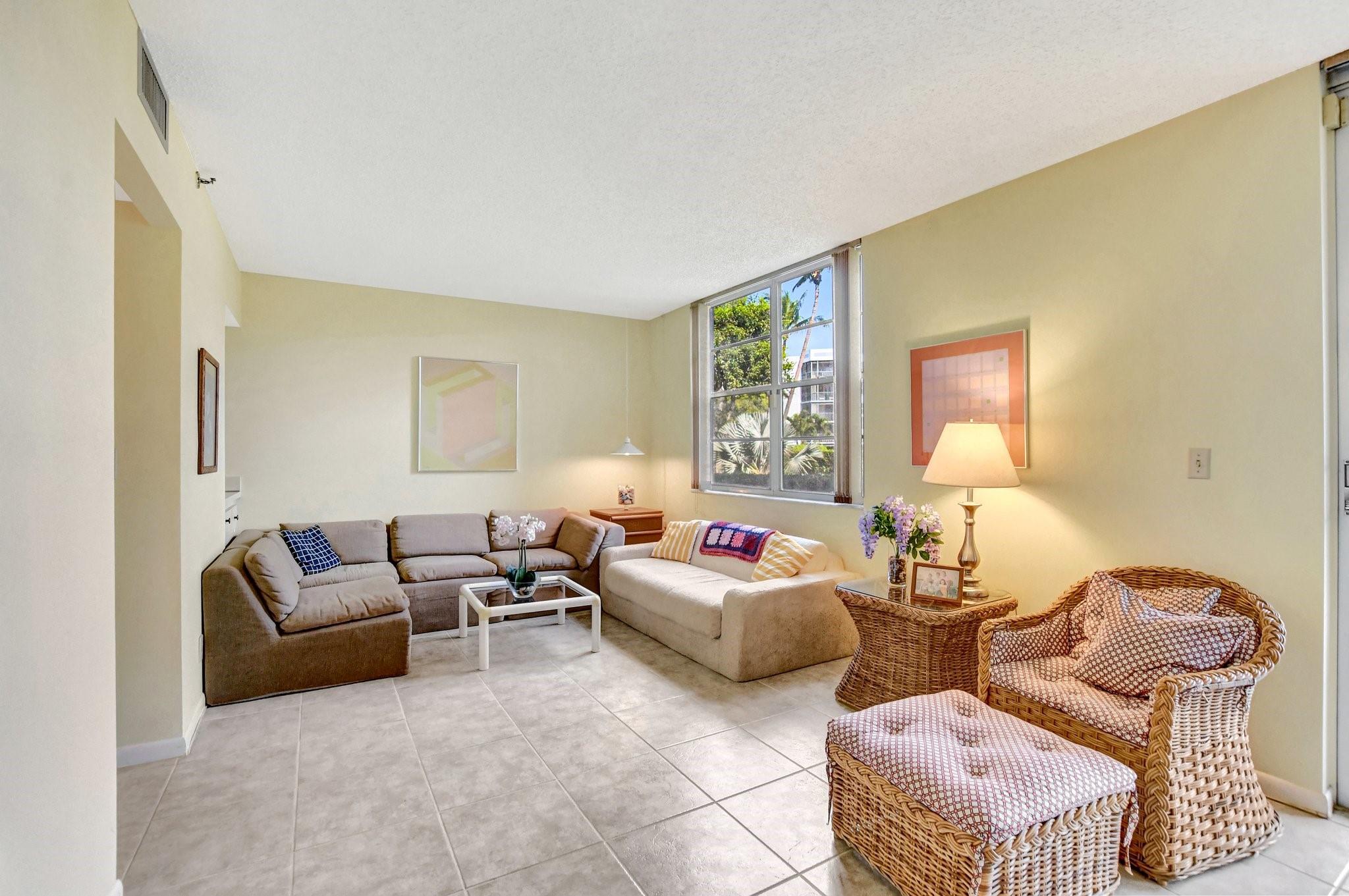 6500 NW 2nd Ave 115