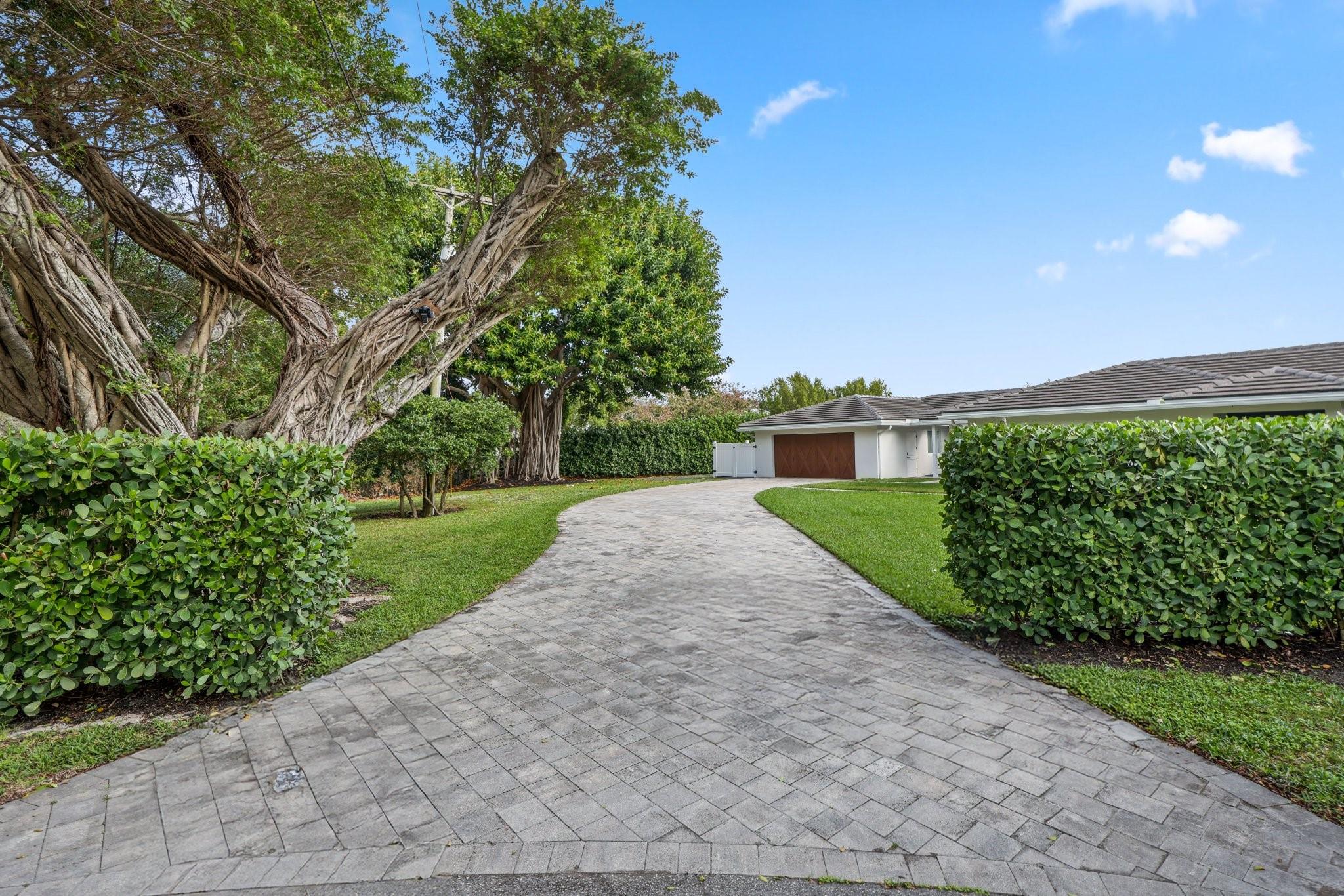 17526 Wagon Wheel Dr