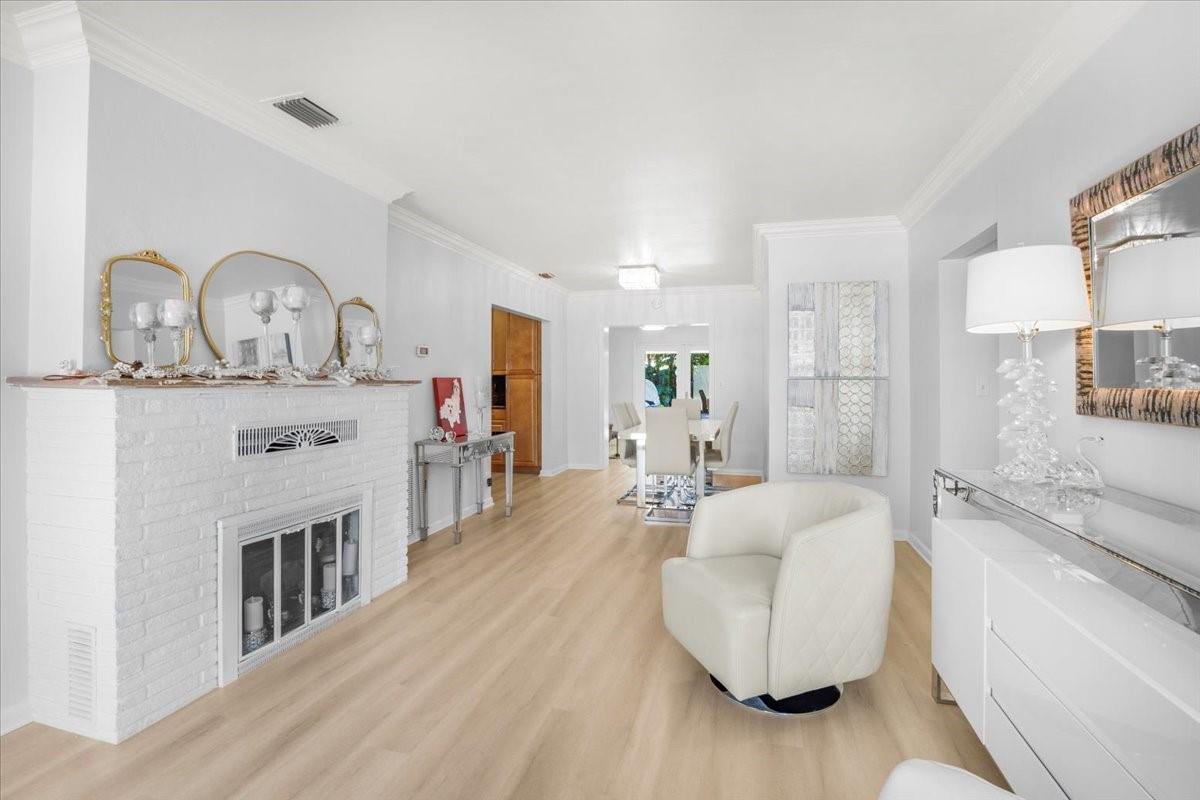 1532 NE 17th Ave